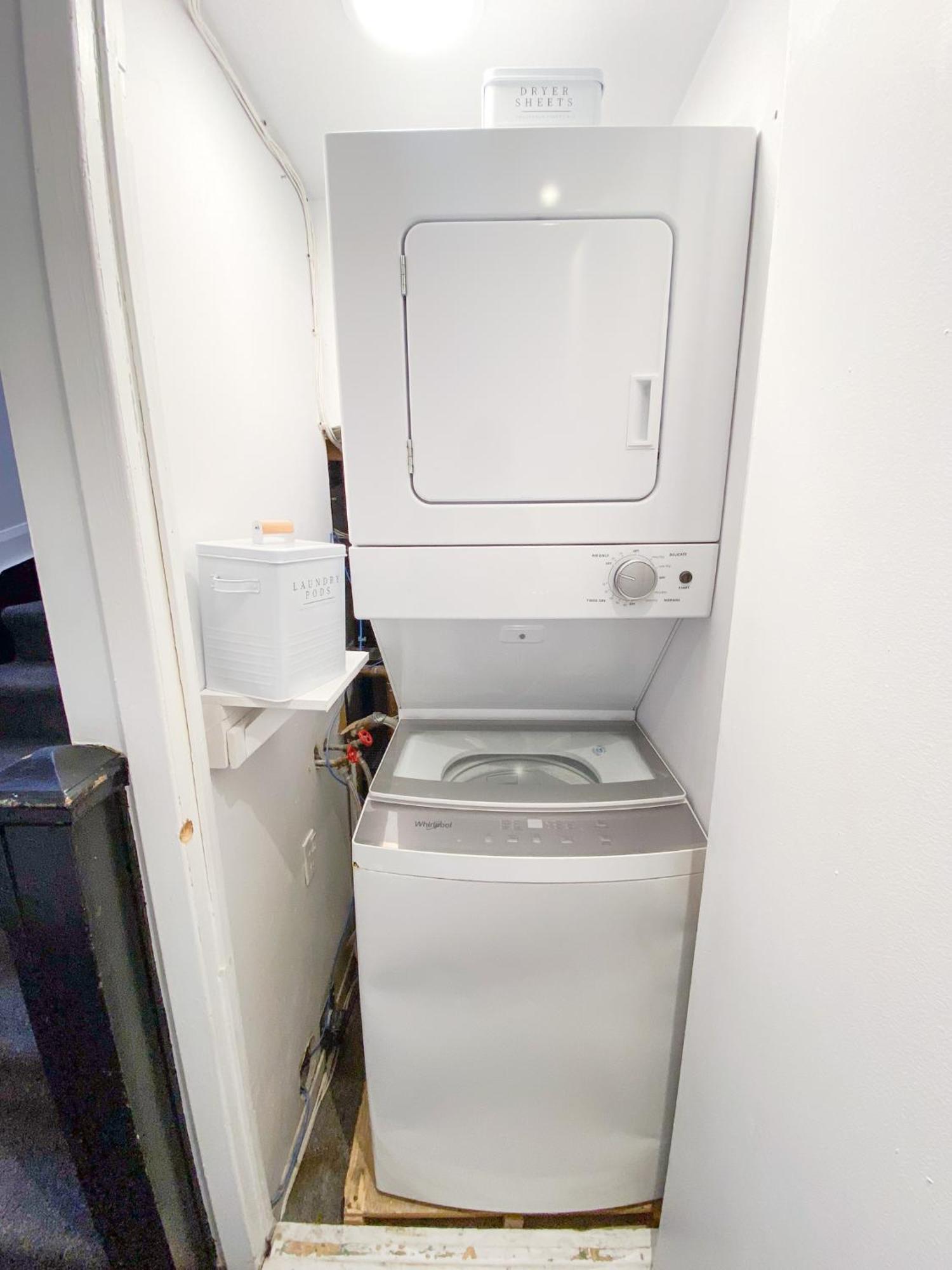 Apartamento #8 - Refined - Self Check In - Plateau - St-denis - Ac - Tv Montreal